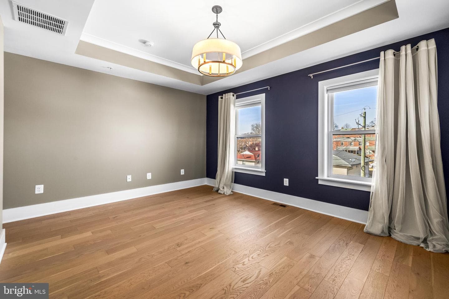 1456 Redfern Avenue photo 26