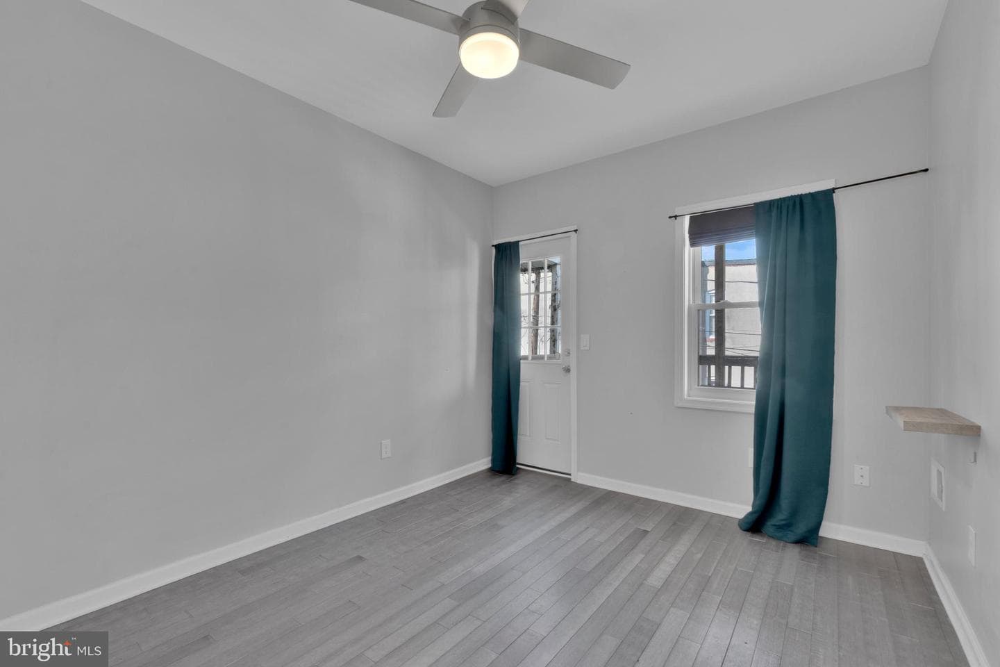 2815 Parkwood Avenue photo 30