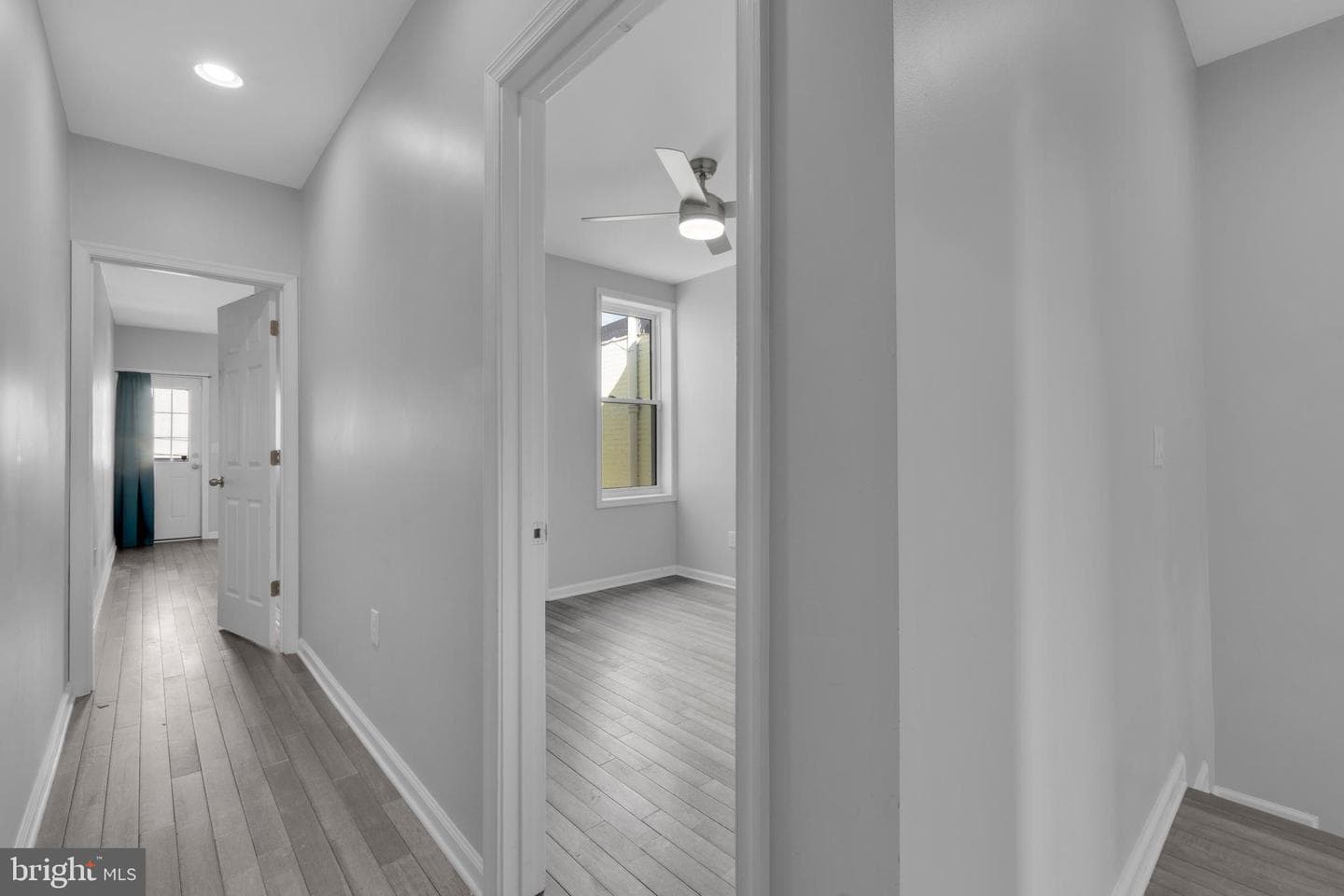 2815 Parkwood Avenue photo 34