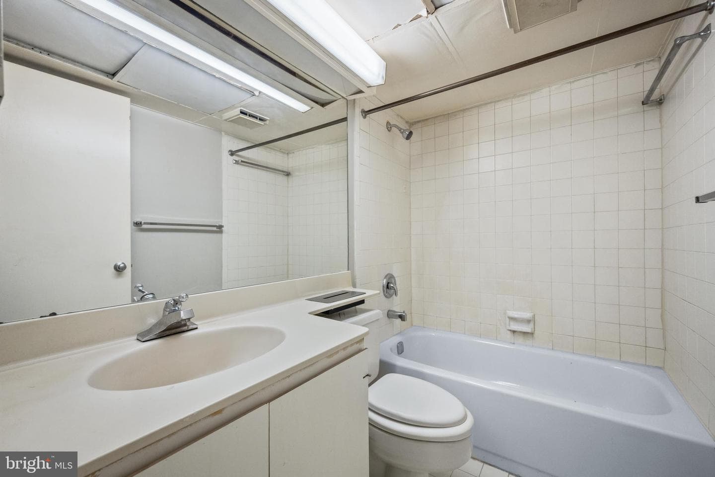 2308 Wineberry Terrace photo 24