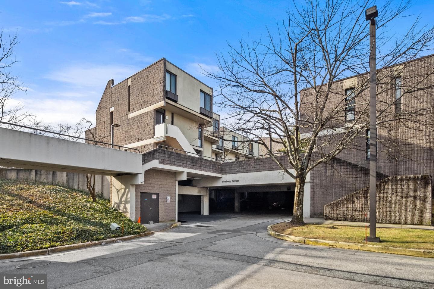2308 Wineberry Terrace photo 27