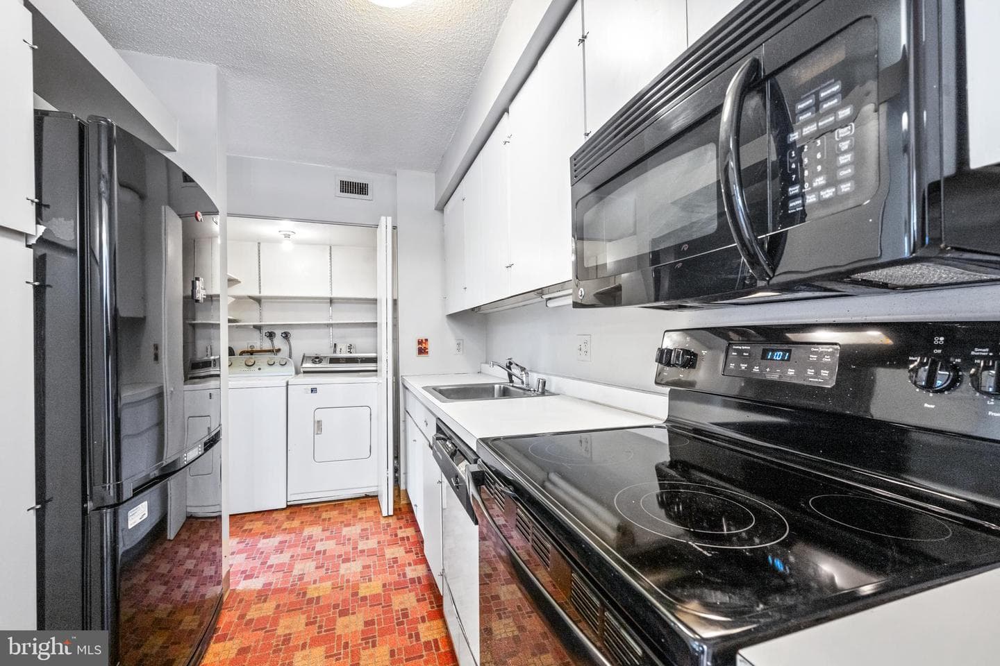2308 Wineberry Terrace photo 8