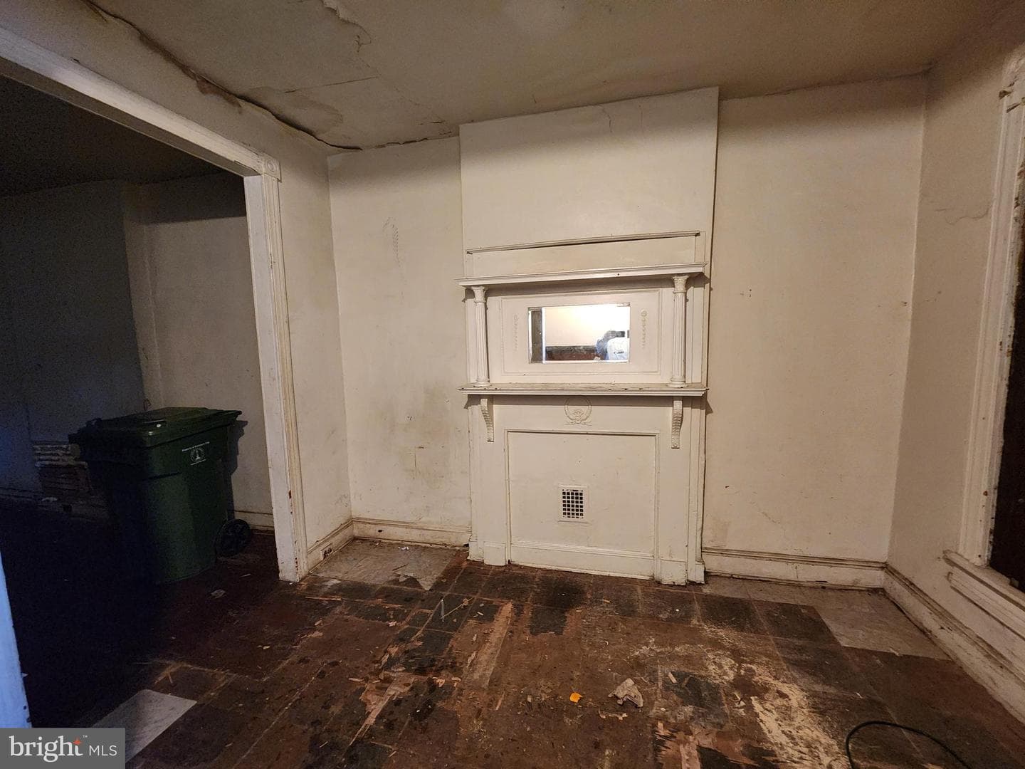 2552 Boyd Street photo 7