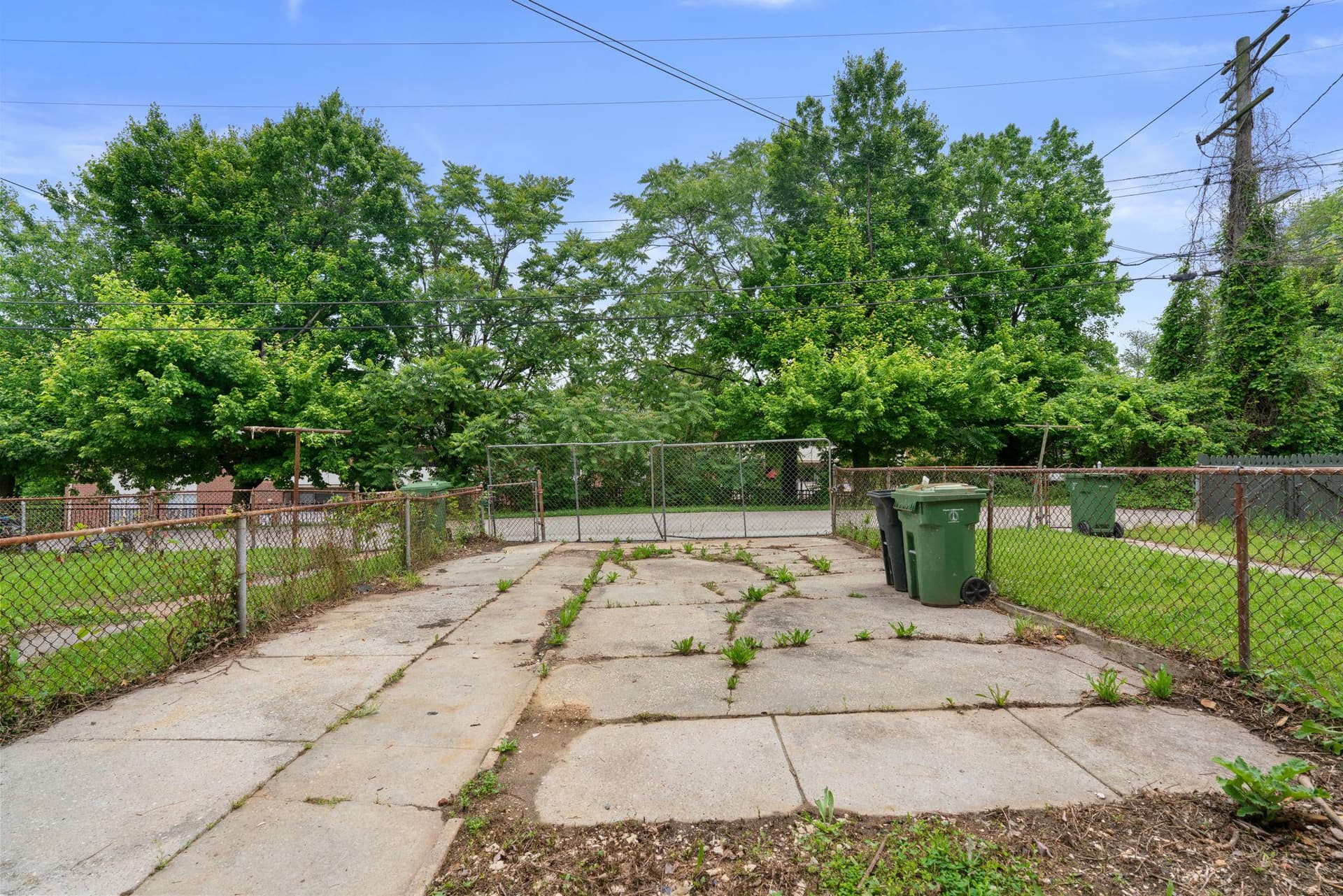 4111 Roland View Avenue photo 18