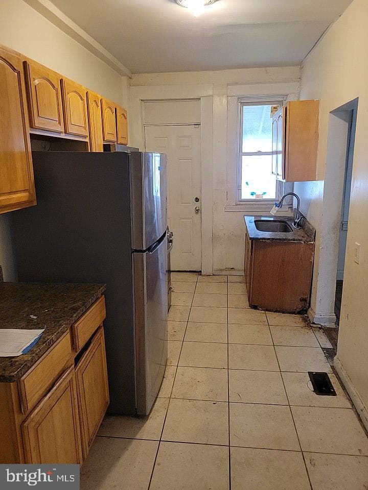 4227 Berger Avenue photo 9