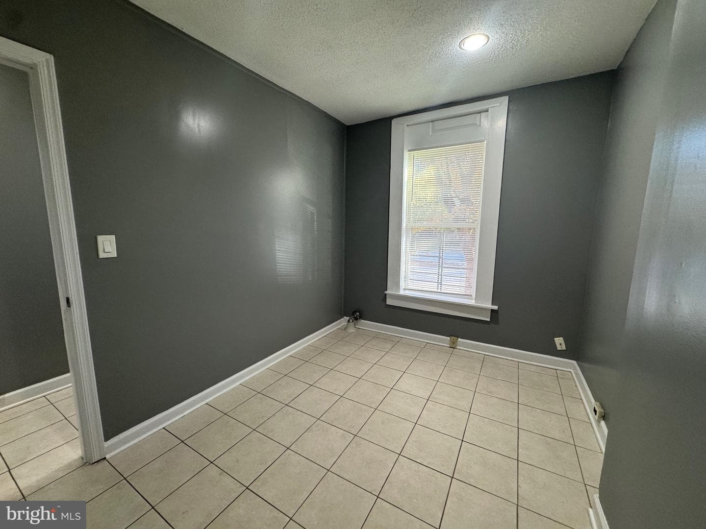 2408 Wilkens Avenue photo 17