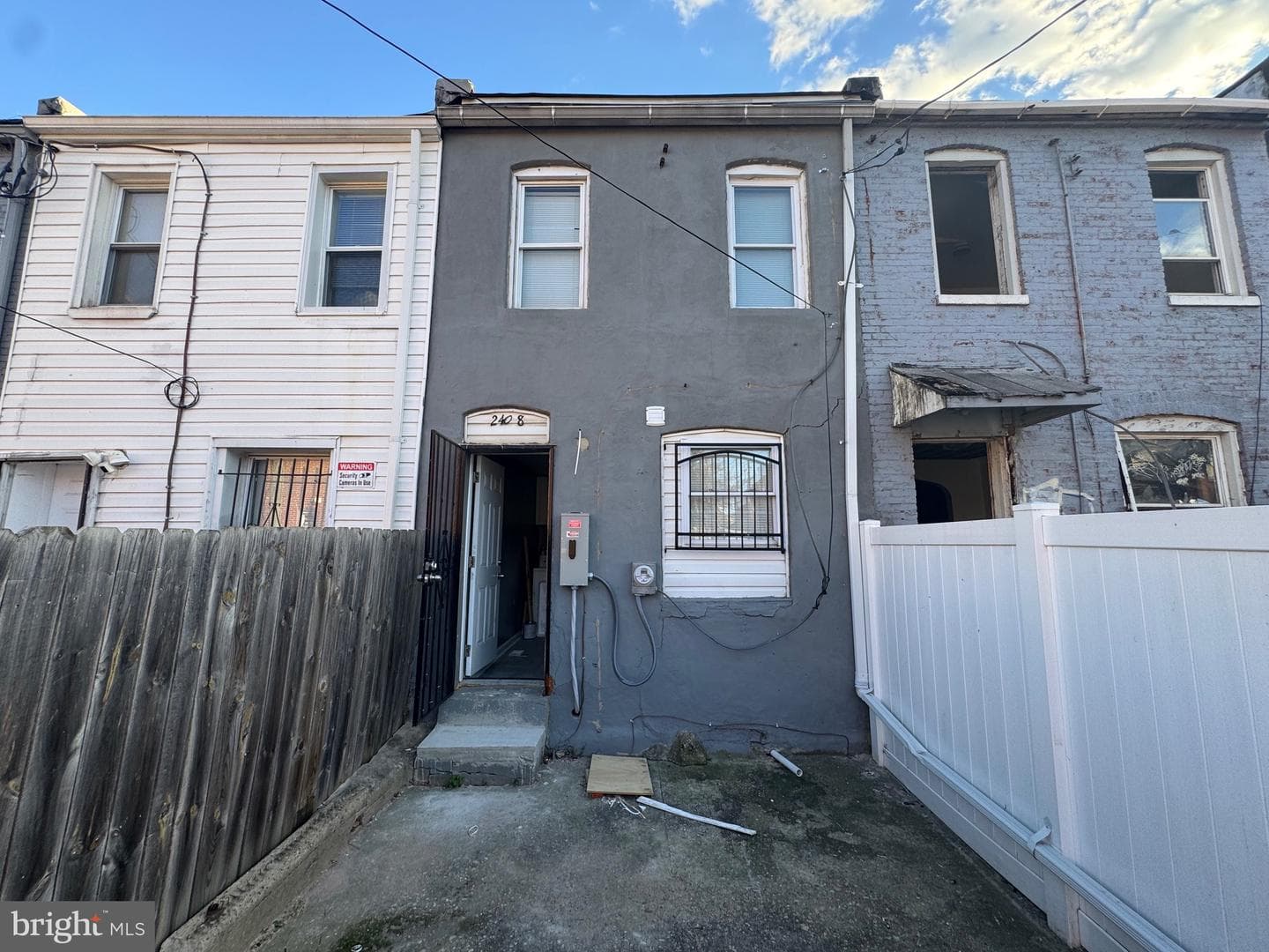 2408 Wilkens Avenue photo 23
