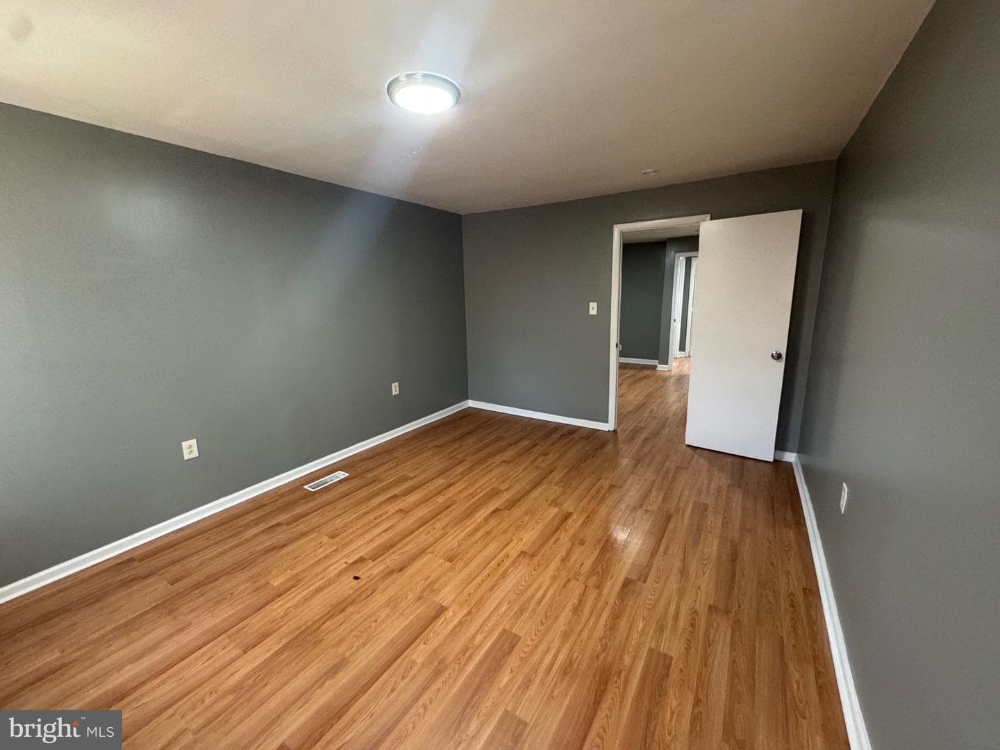 2408 Wilkens Avenue photo 4