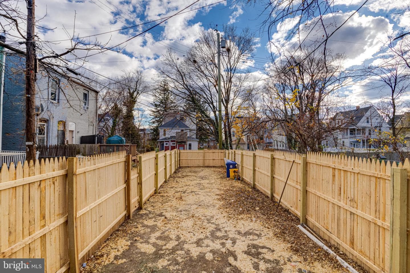 3015 Windsor Avenue photo 80