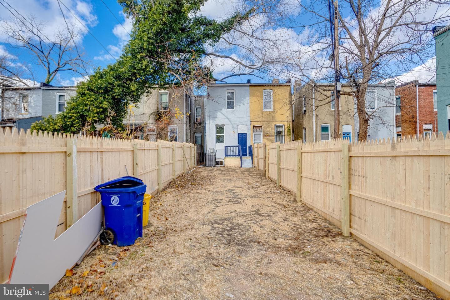 3015 Windsor Avenue photo 82