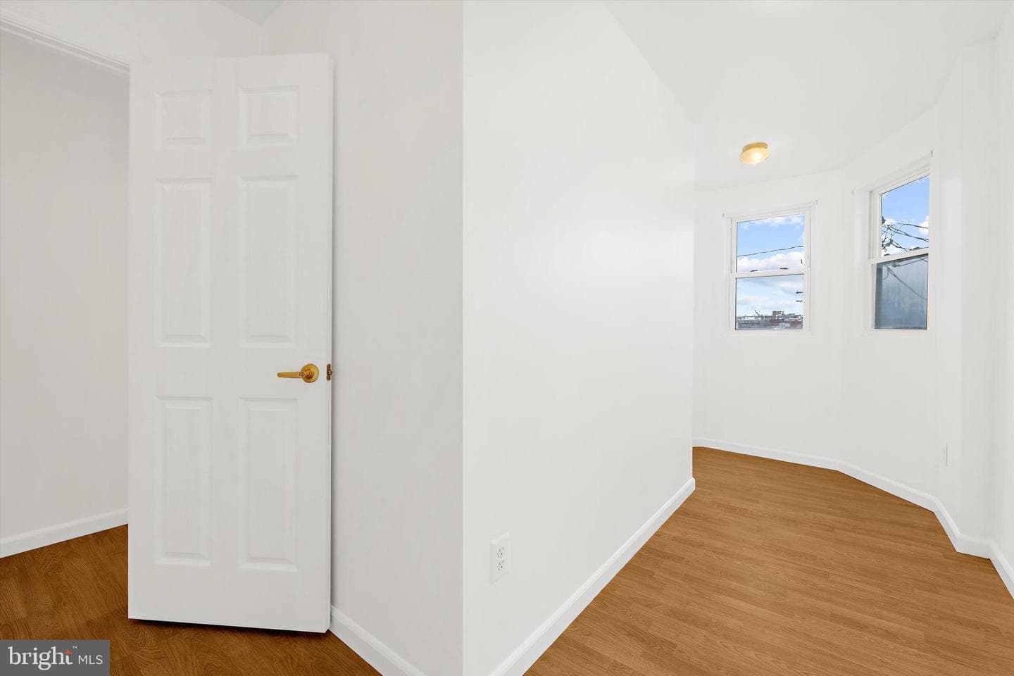 2819 Hudson Street photo 21
