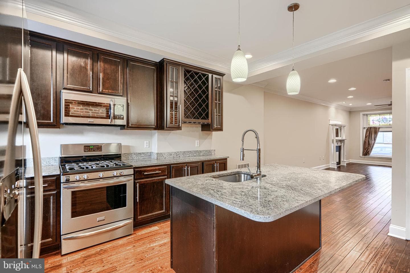 20 S Ellwood Avenue photo 13