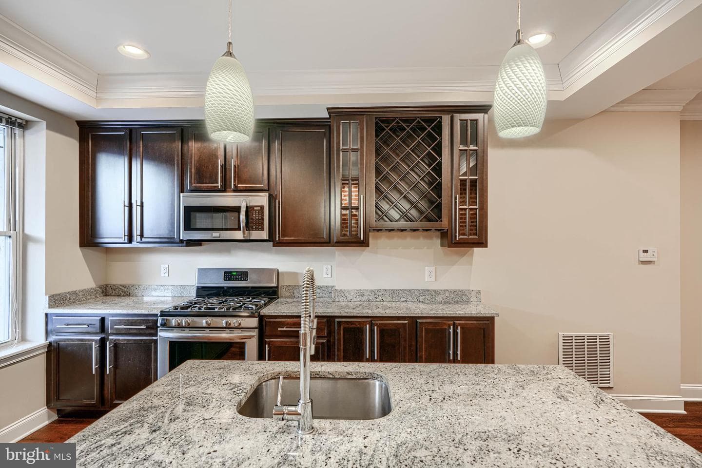 20 S Ellwood Avenue photo 14