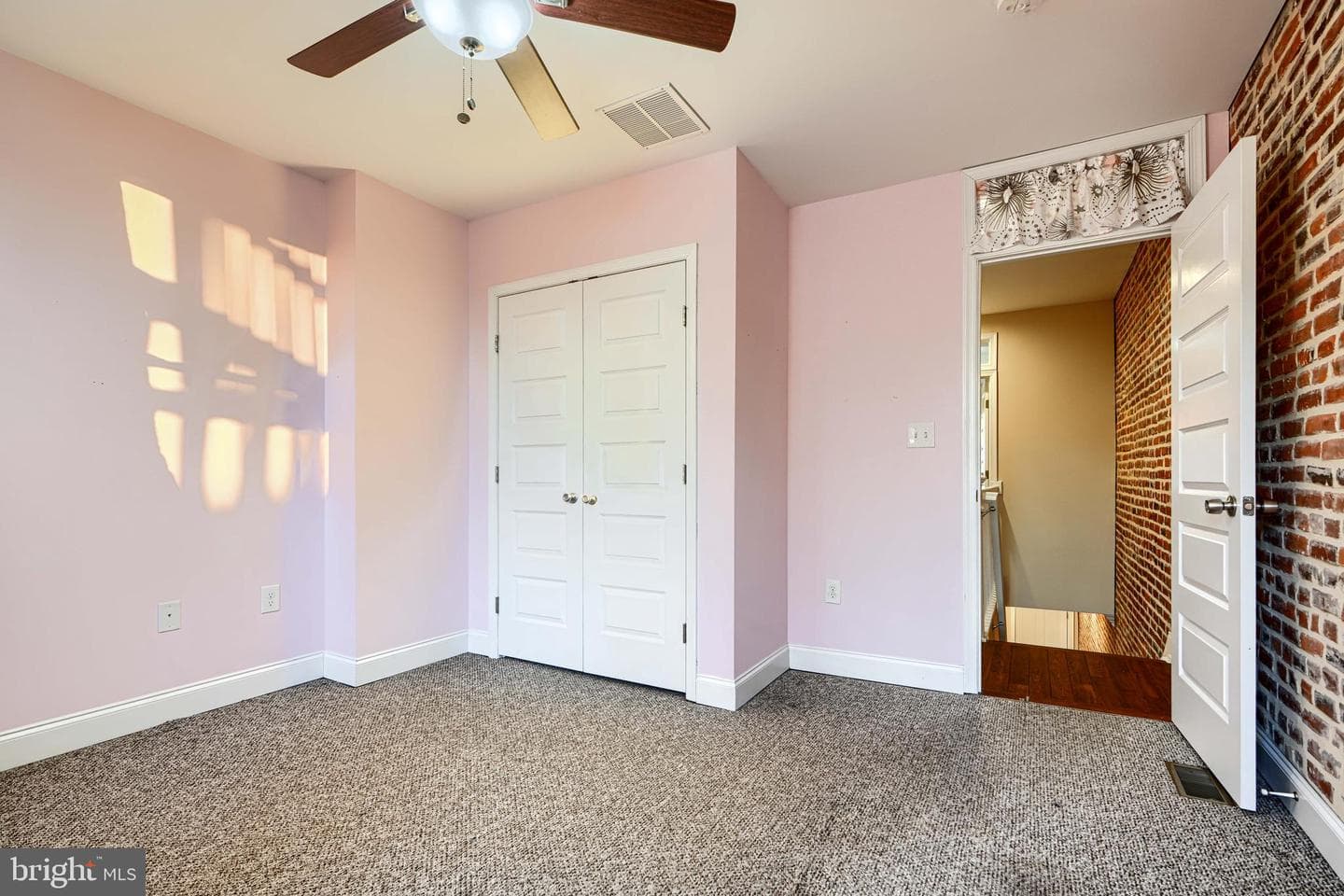 20 S Ellwood Avenue photo 18