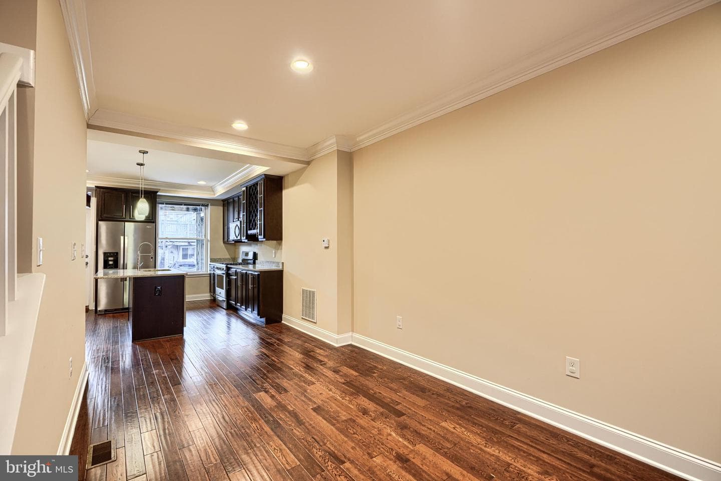 20 S Ellwood Avenue photo 7