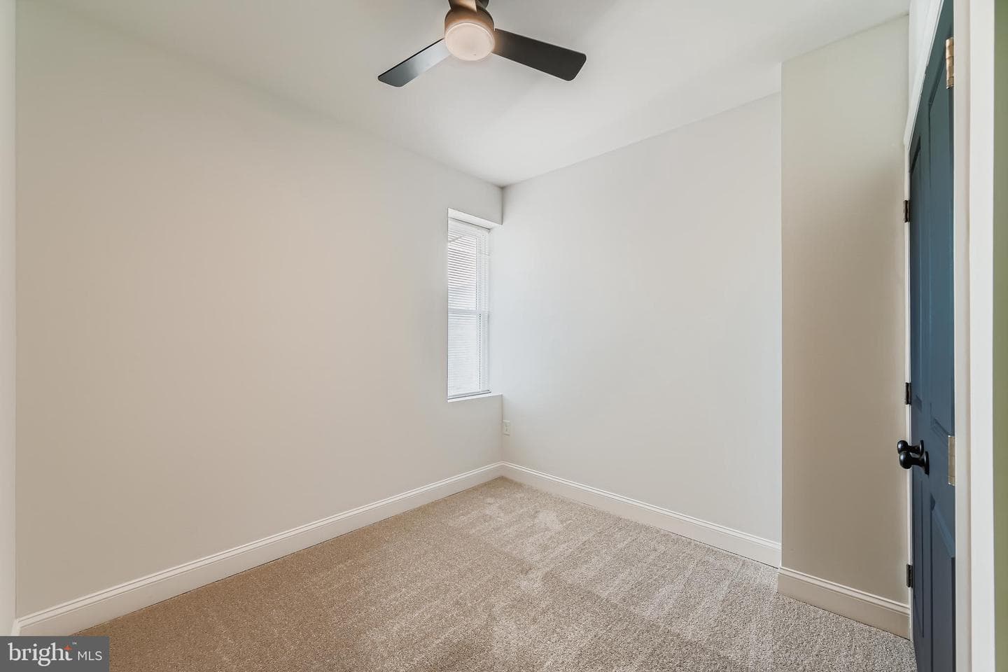1438 N Broadway photo 22