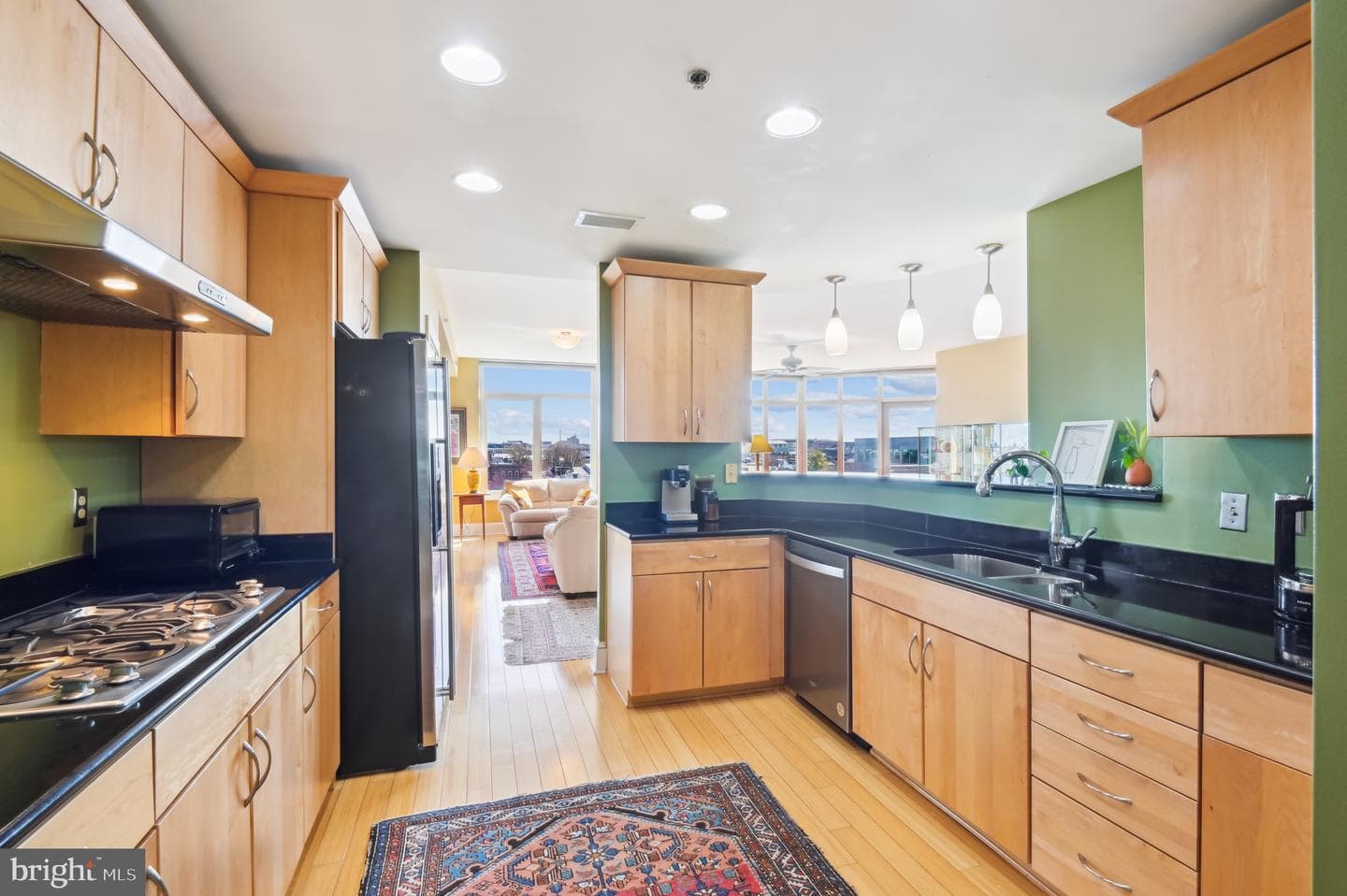 1400 Lancaster Street #605 photo 16
