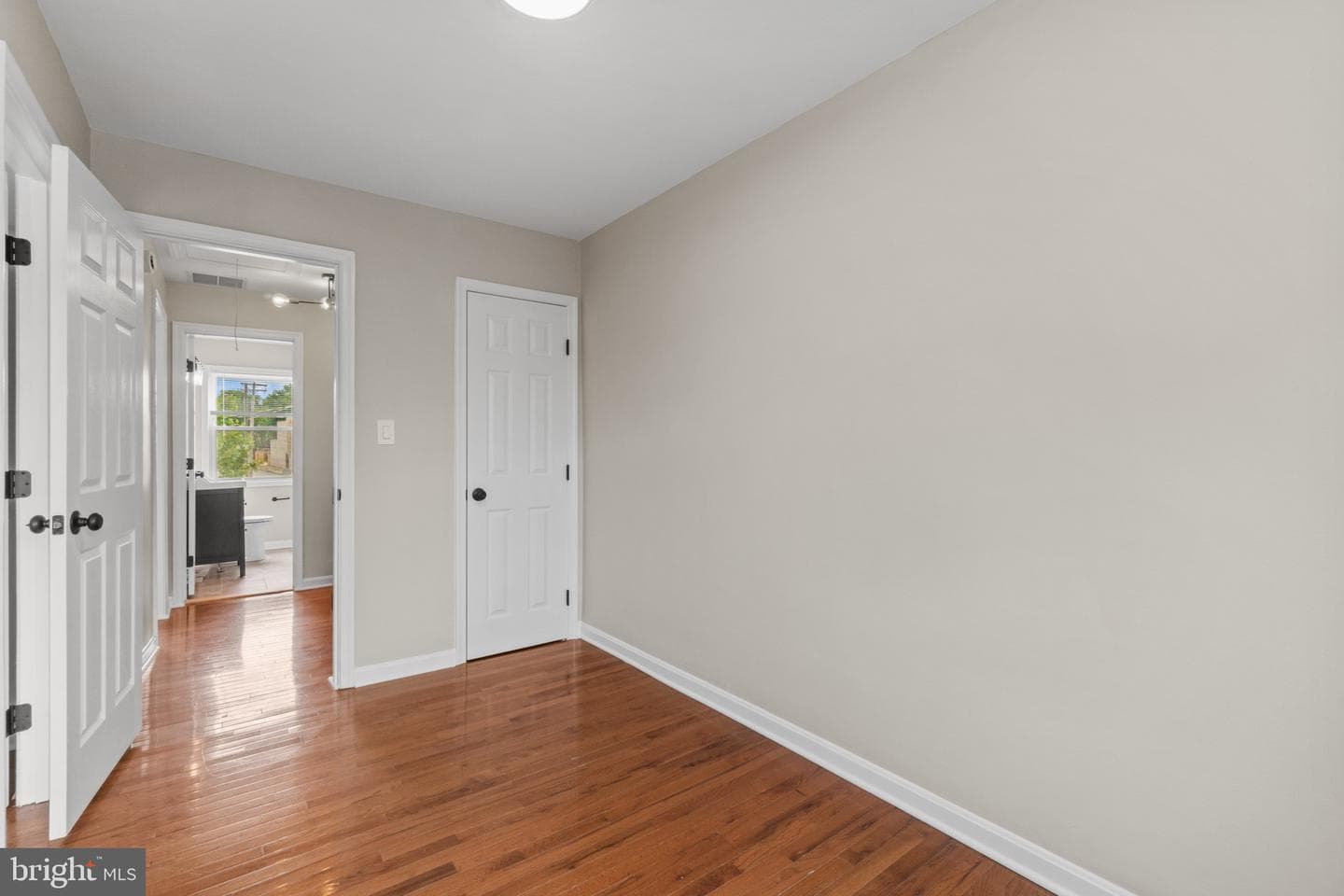 1116 Dundalk Avenue photo 13