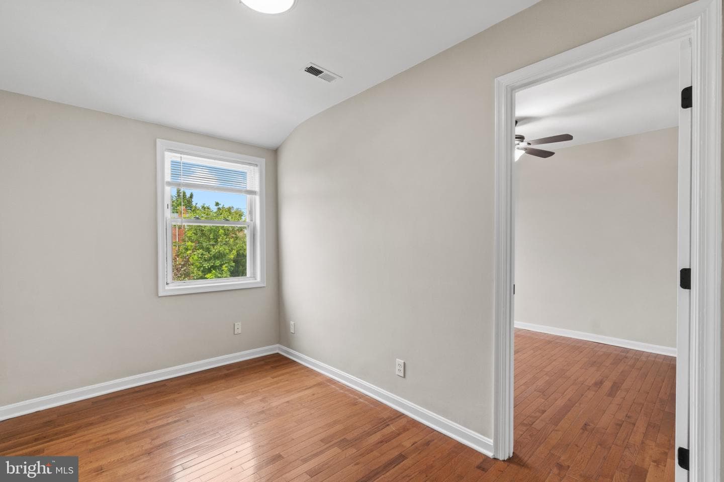 1116 Dundalk Avenue photo 14