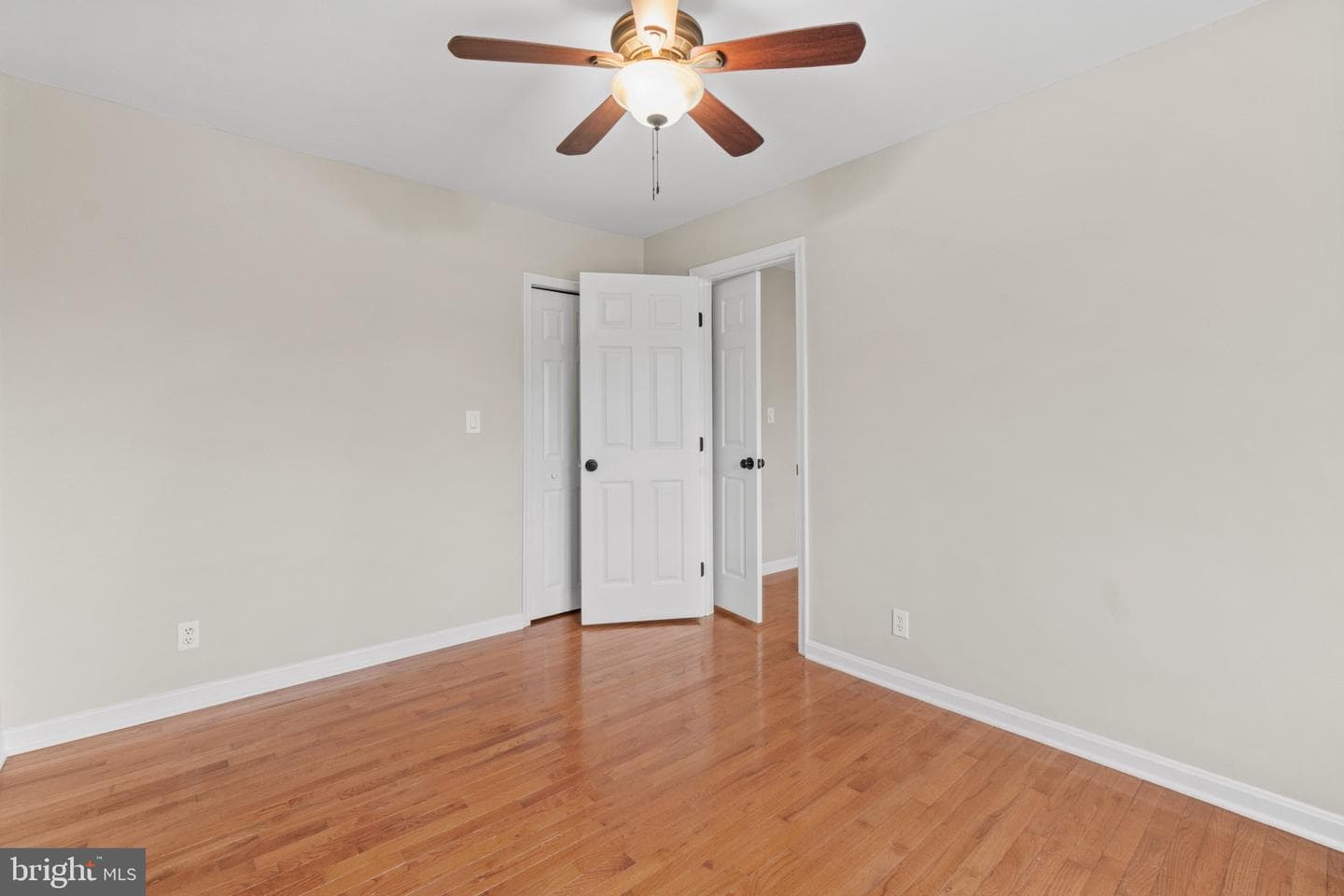 1116 Dundalk Avenue photo 16