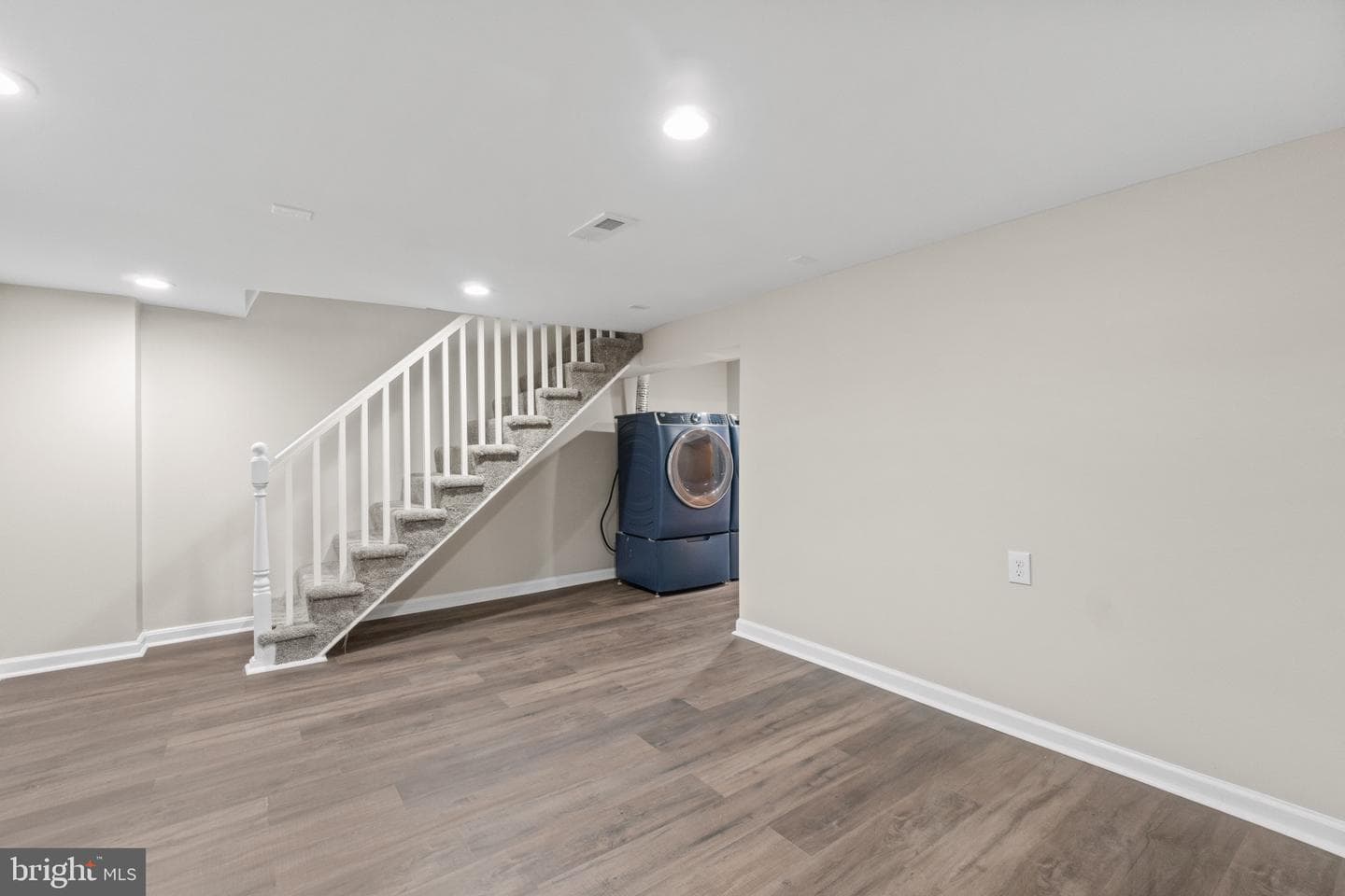 1116 Dundalk Avenue photo 5