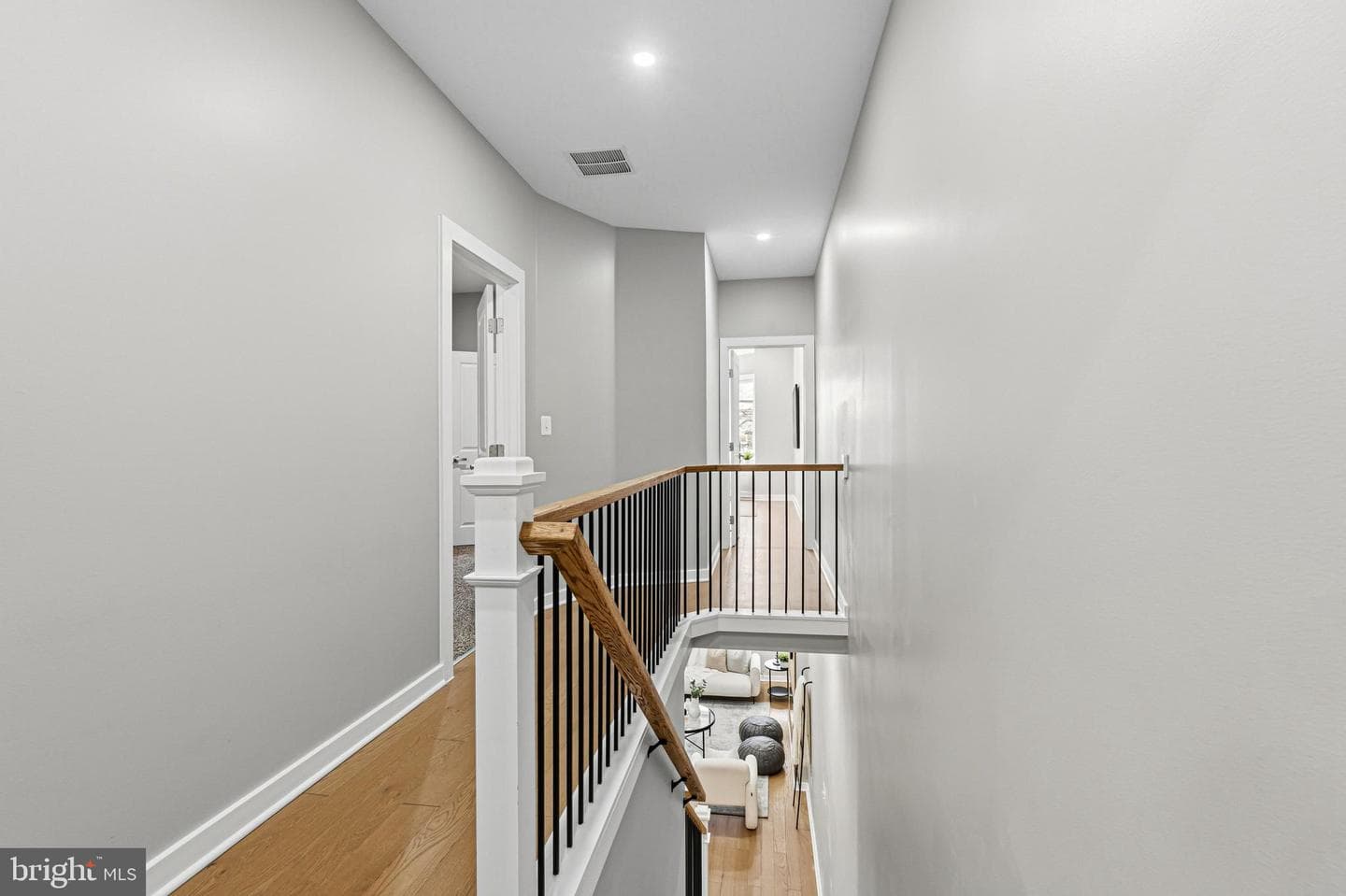 2906 Clifton Avenue photo 16