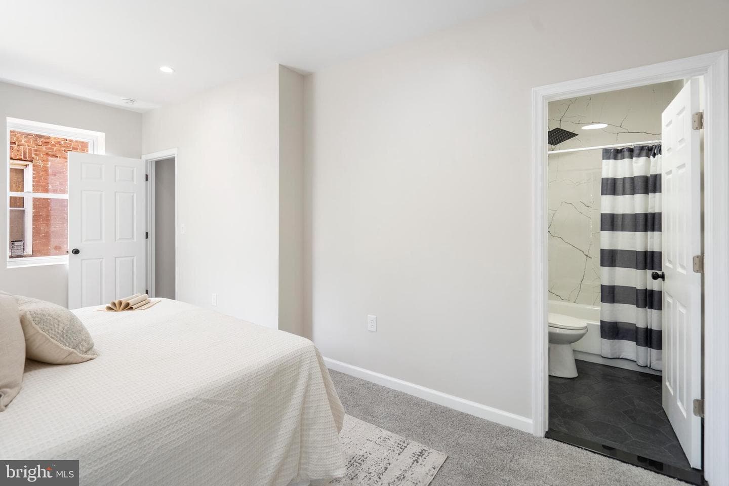 4011 Ridgewood Avenue photo 20