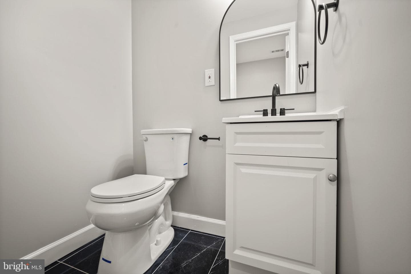 217 N Port Street photo 12