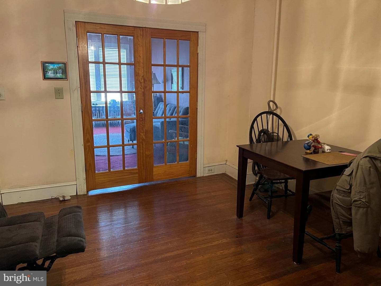 1230 W 37th Street photo 2