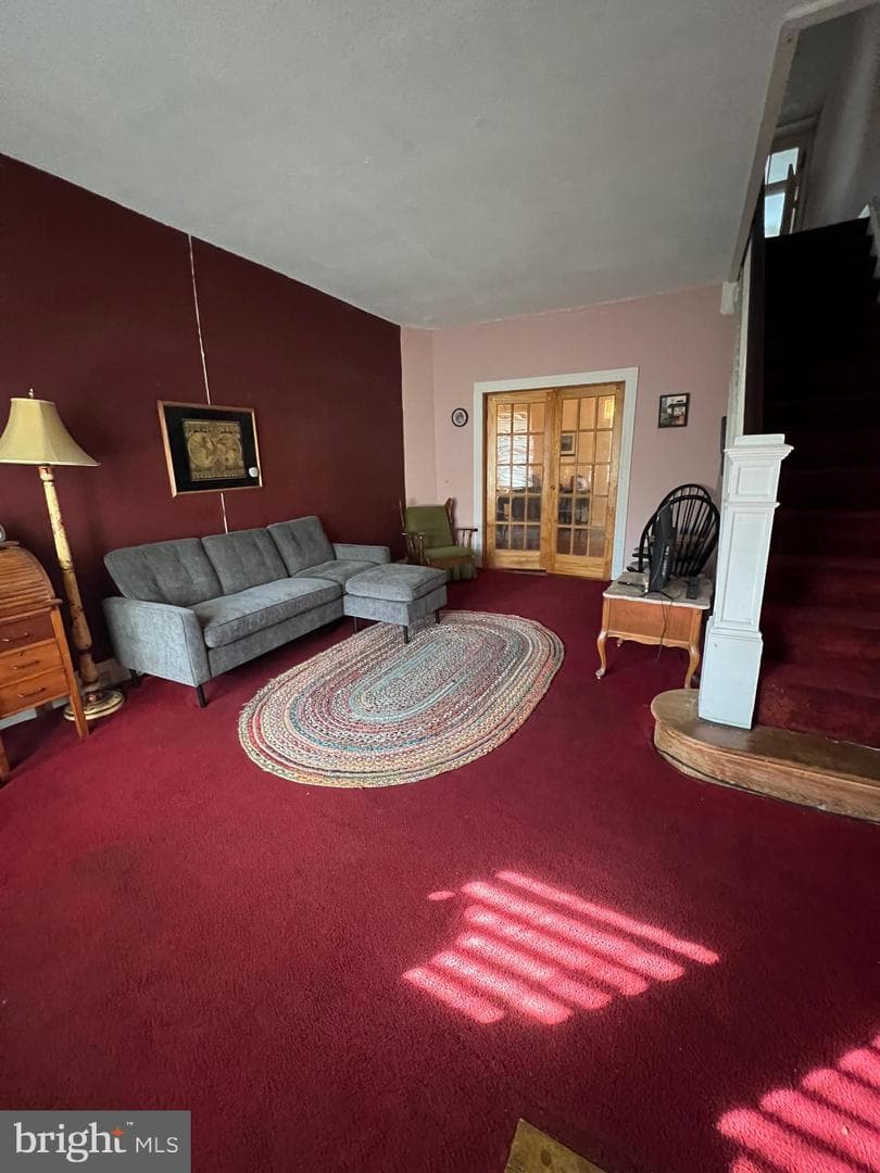 1230 W 37th Street photo 4