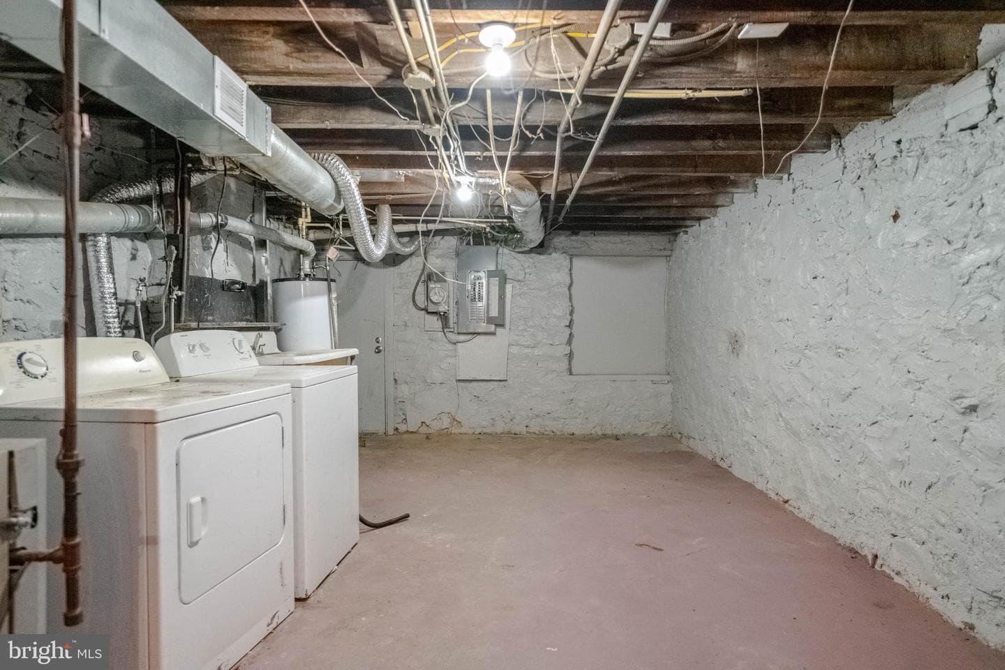 2216 W Fayette Street photo 25