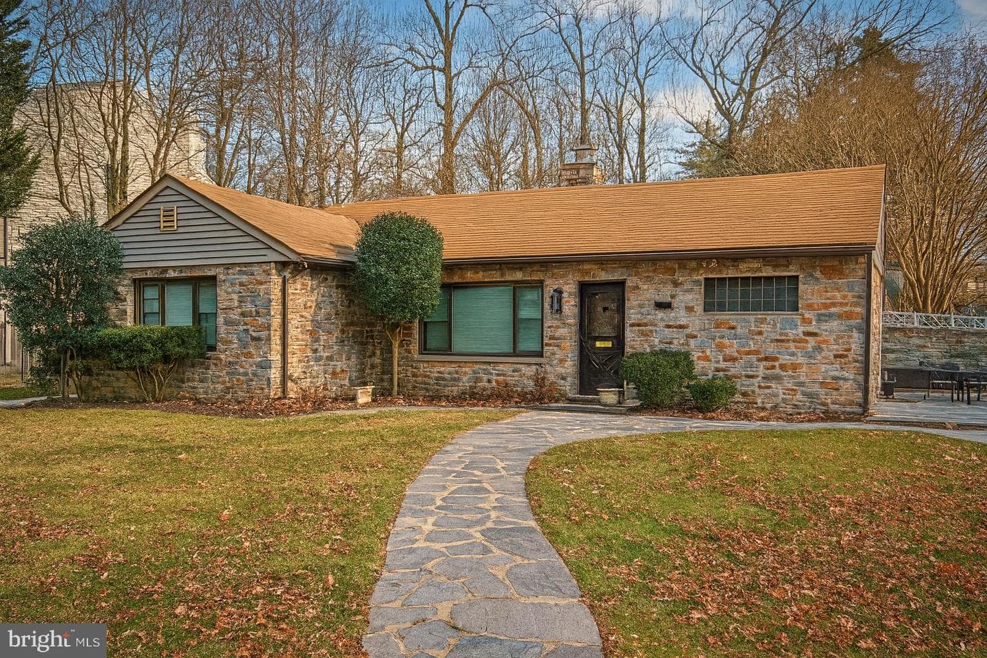 809 Winans Way