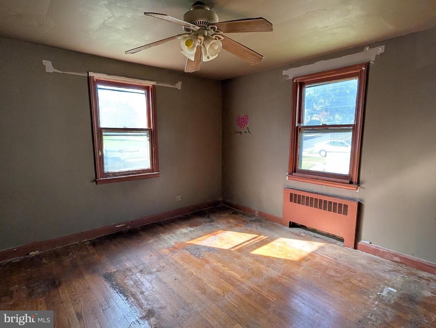 4302 Parkwood Avenue photo 10