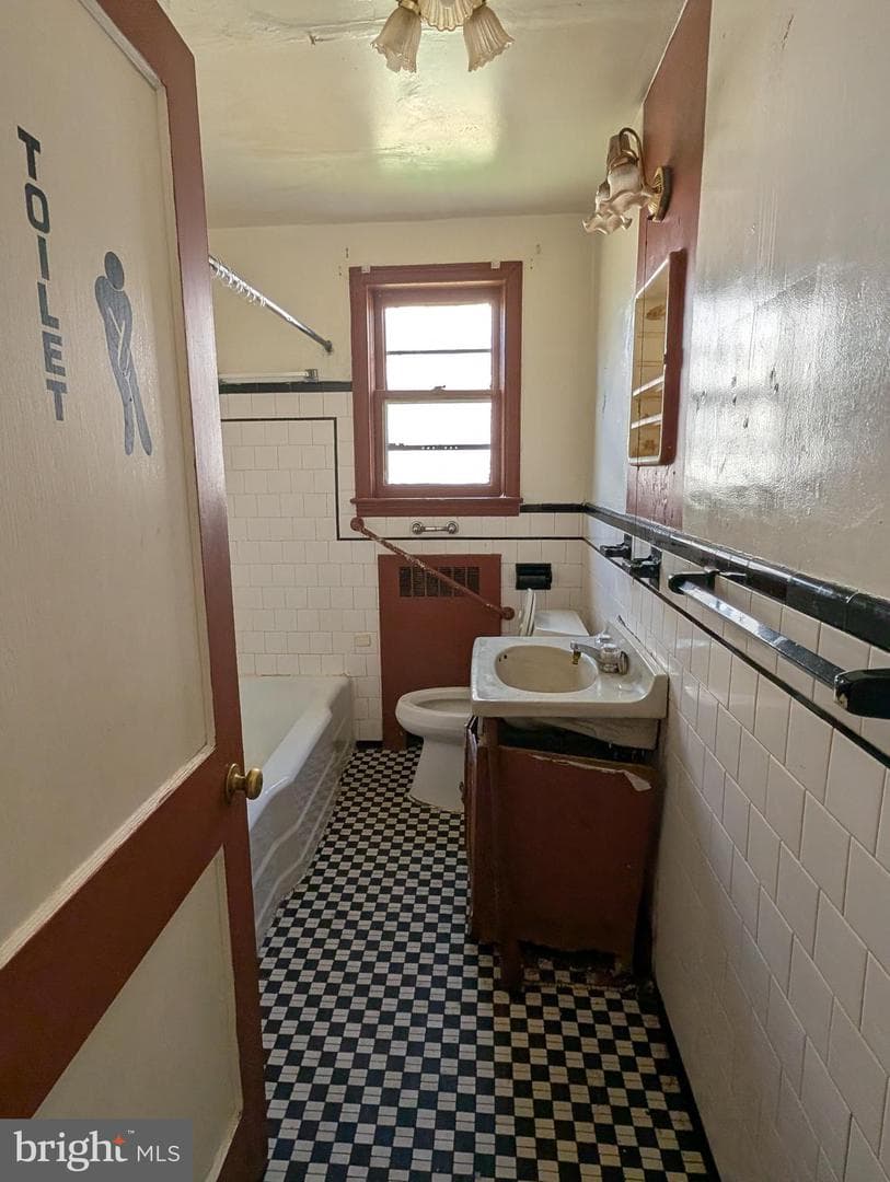 4302 Parkwood Avenue photo 8