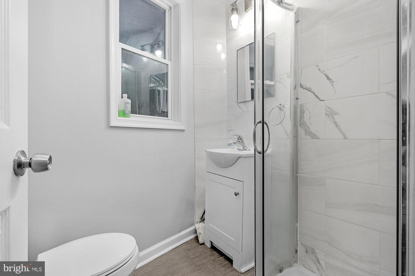 2227 Cecil Avenue photo 12