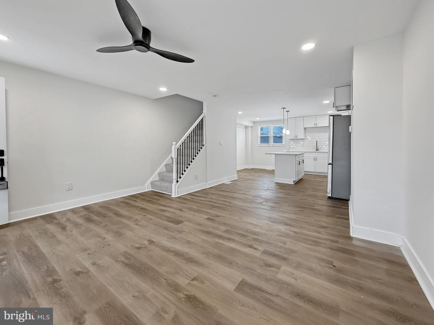 4217 Doris Avenue photo 4