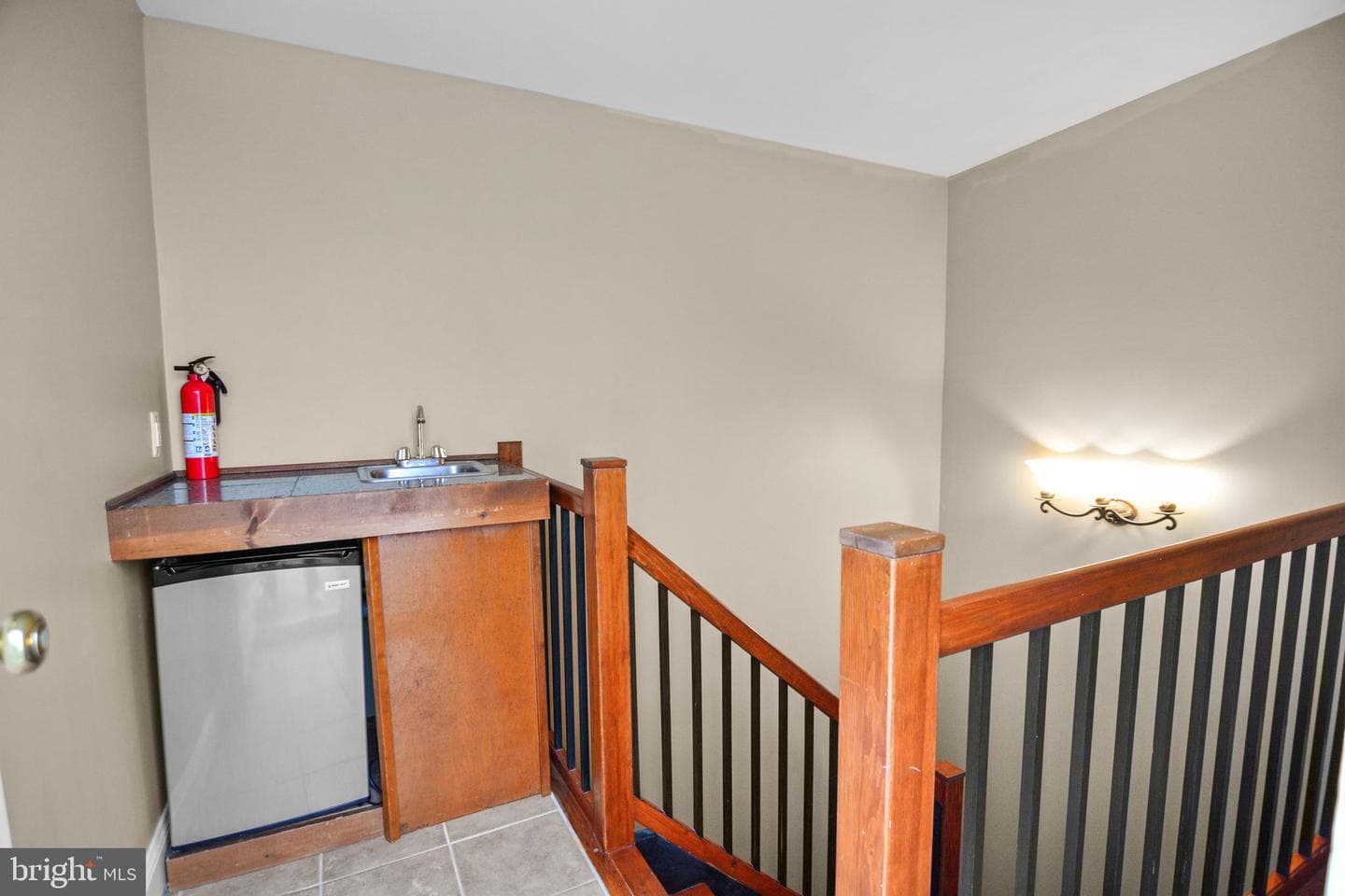 1535 S Hanover Street photo 35