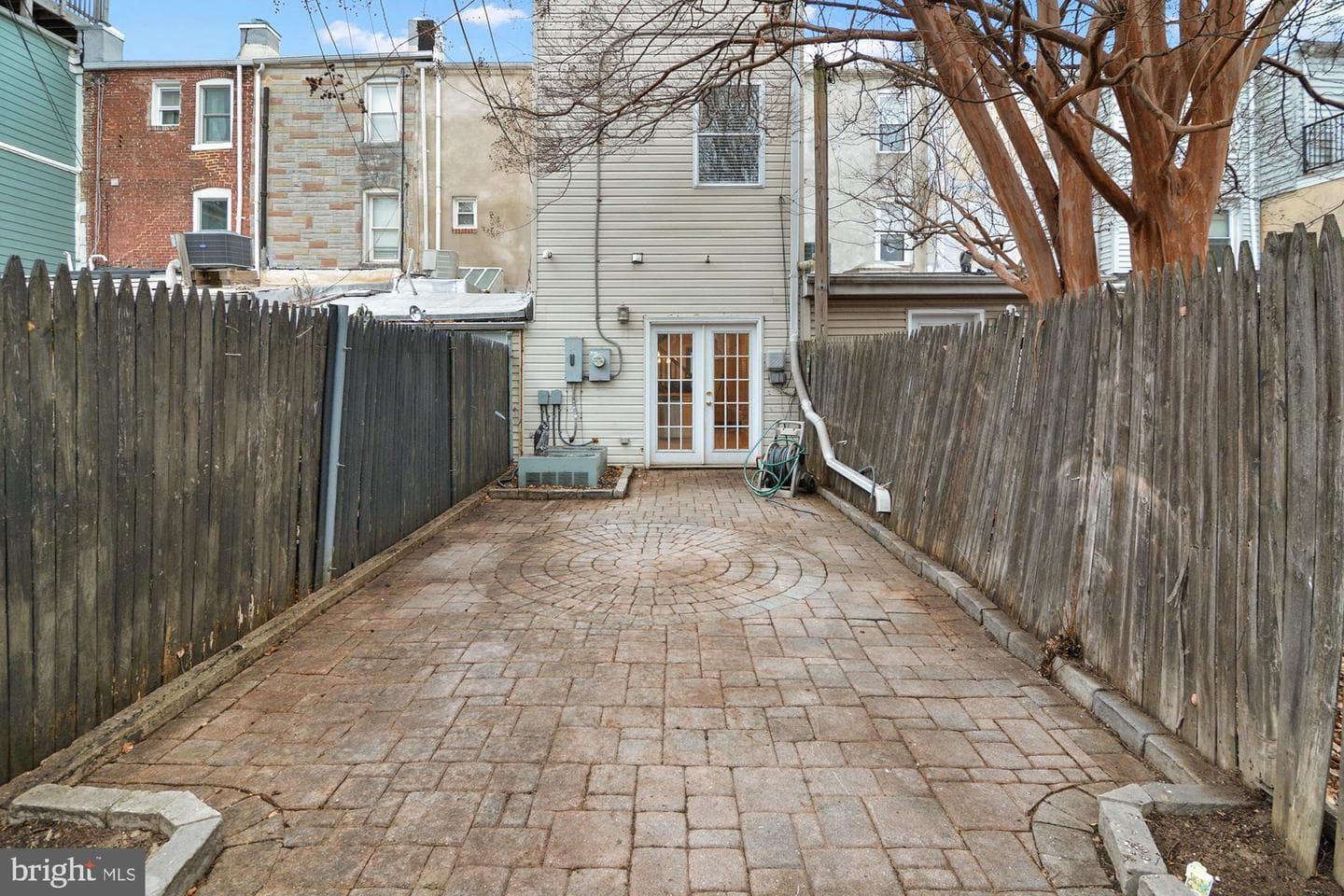 1535 S Hanover Street photo 37
