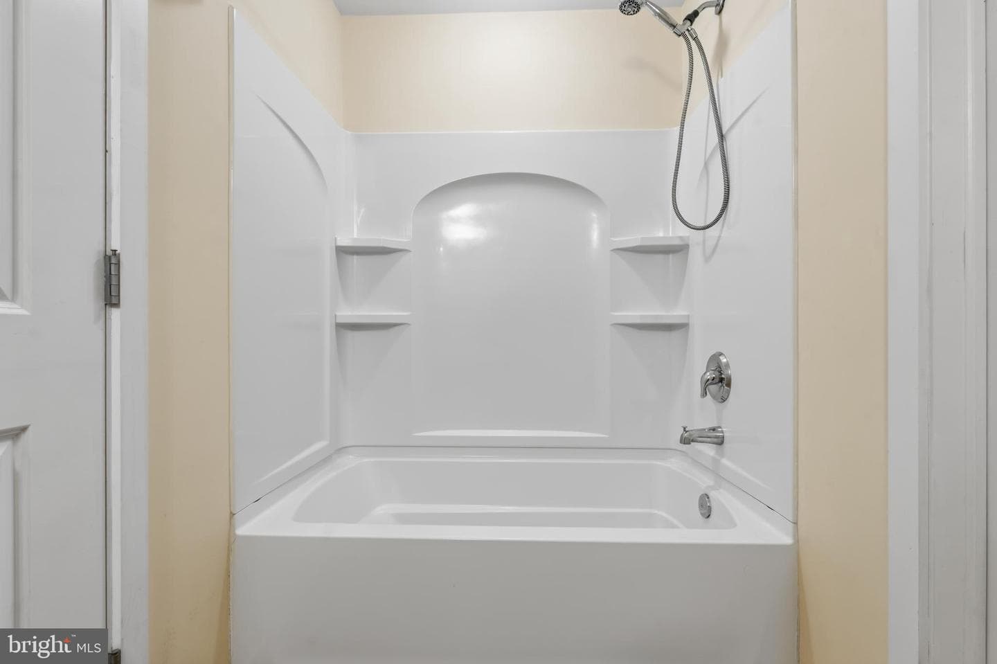 21 N Decker Avenue photo 36