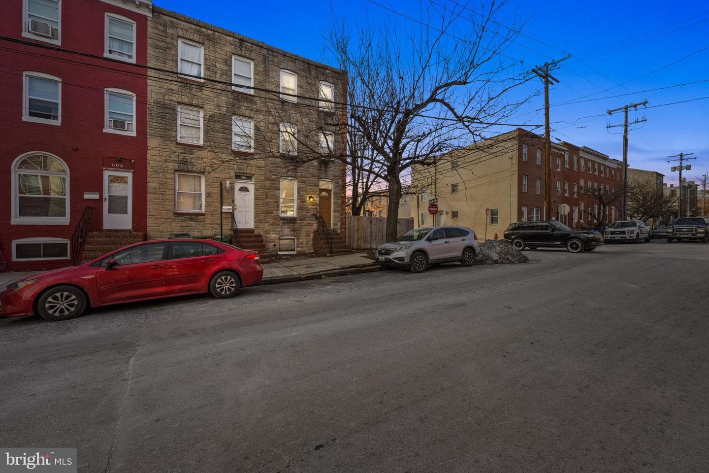 602 Scott Street photo 2