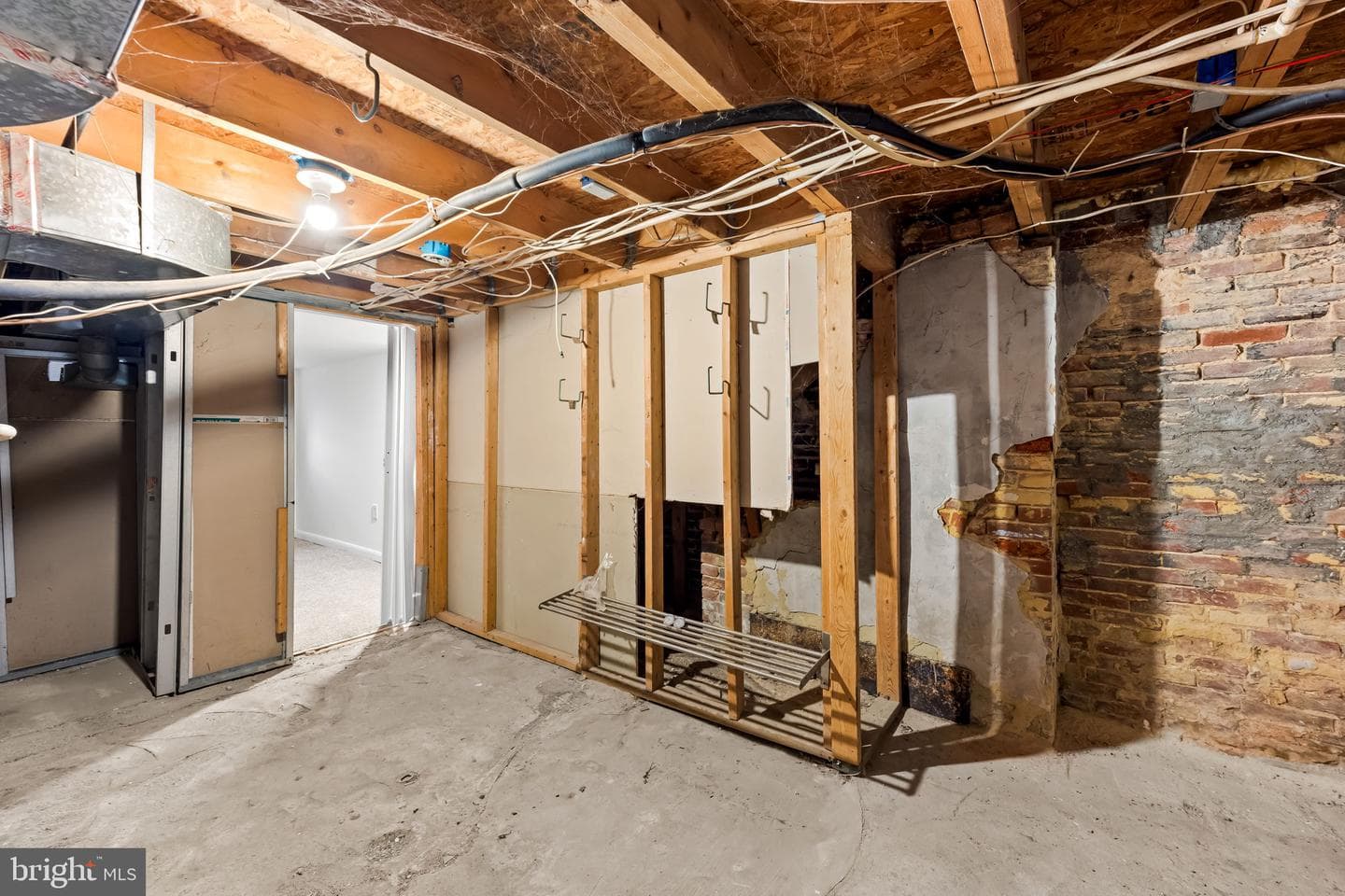 602 Scott Street photo 24