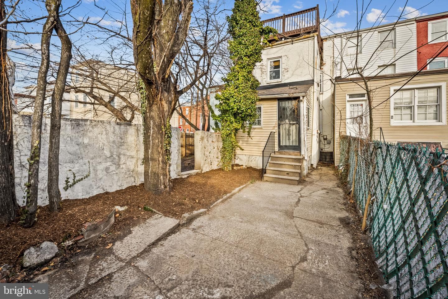 602 Scott Street photo 27