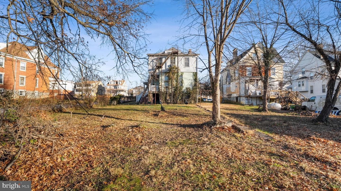 4313 Maine Avenue photo 18