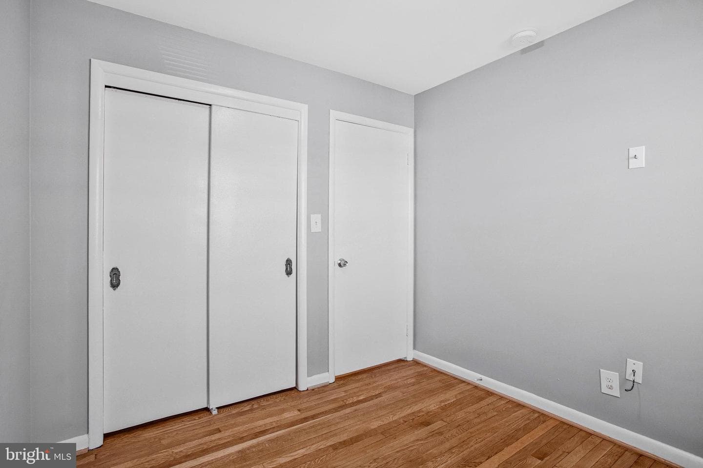 1231 Sheridan Avenue photo 23