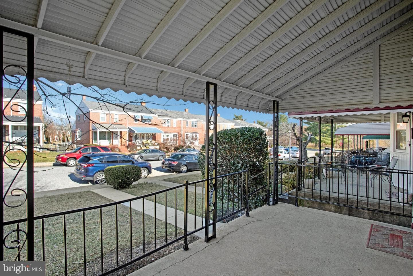 1231 Sheridan Avenue photo 4