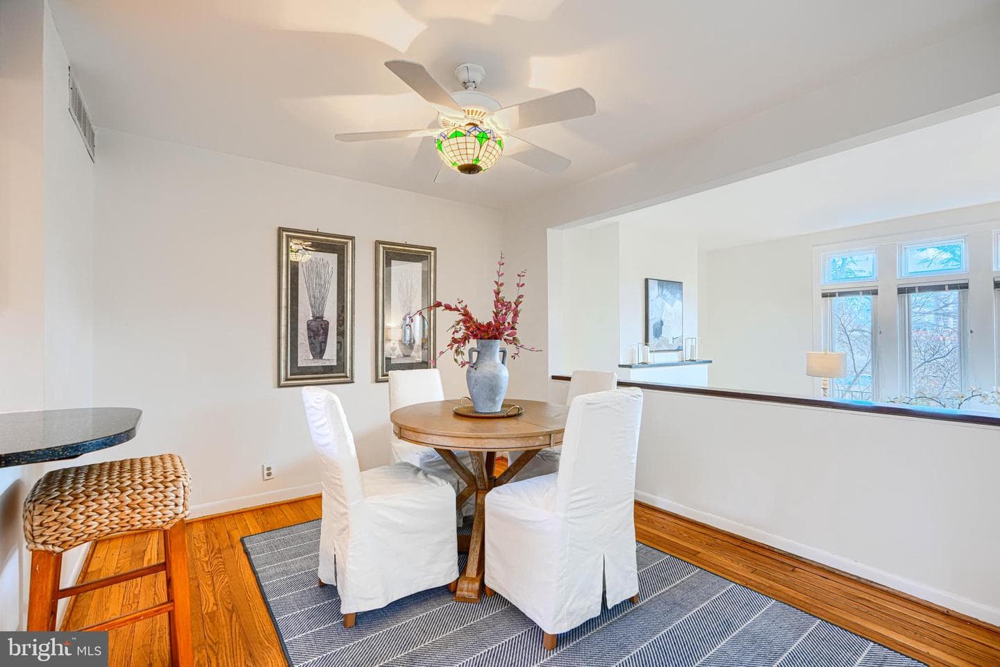 211 Bolton Place photo 26