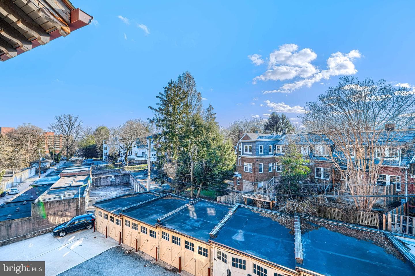 903 W University Pkwy #402 photo 53