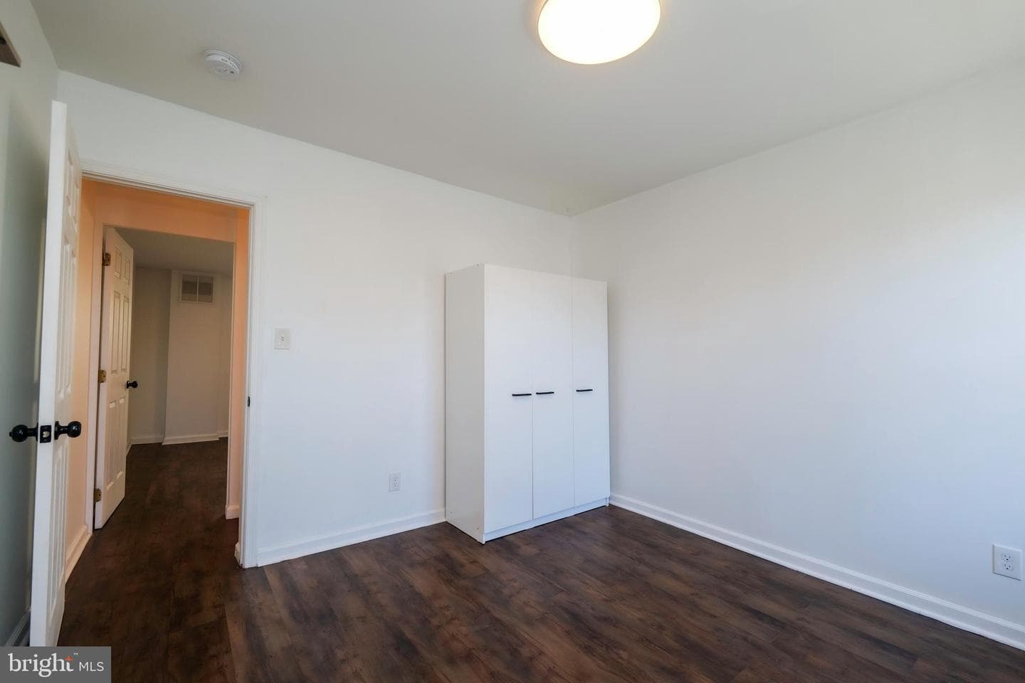610 Wyeth Street photo 21