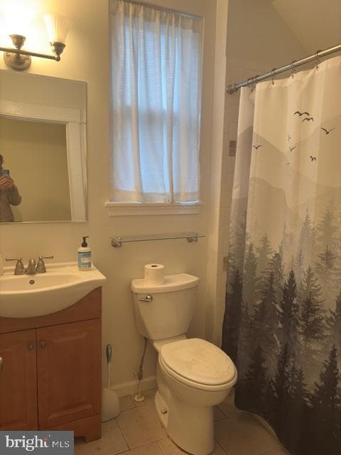 331 Rossiter Avenue photo 11