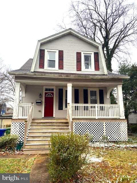 331 Rossiter Avenue photo 2